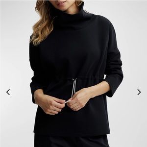 NWOT Varley Burton Pullover